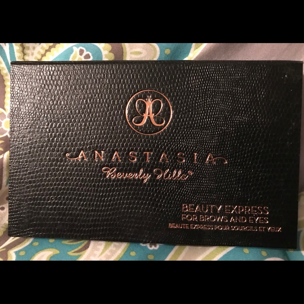 Anastasia Beverly Hills Eyebrow Express Brunette